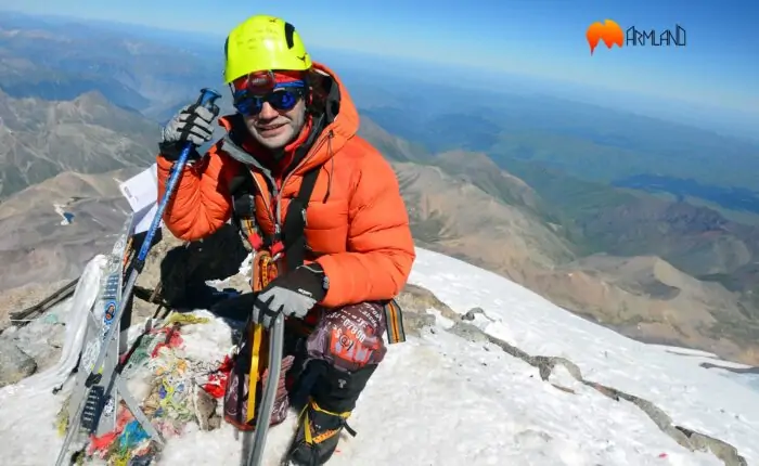 climbing-elbrus