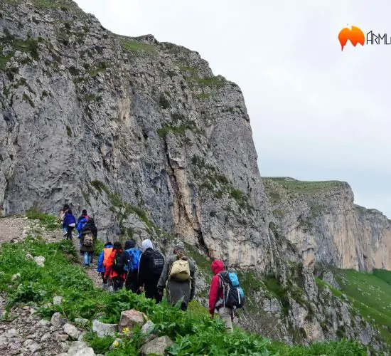 ru-ijevan-mountains-trekking