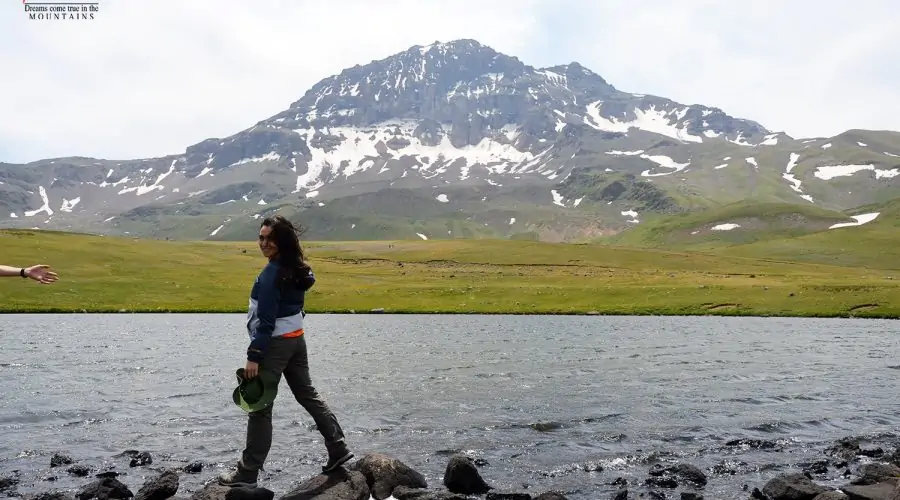 am-aragats-lakes