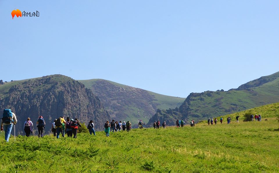 Արայի լեռան գագաթի տեսարան